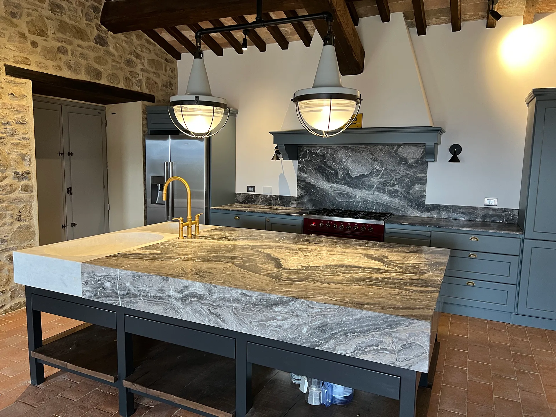 rivestimenti cucina in marmo o granito umbria